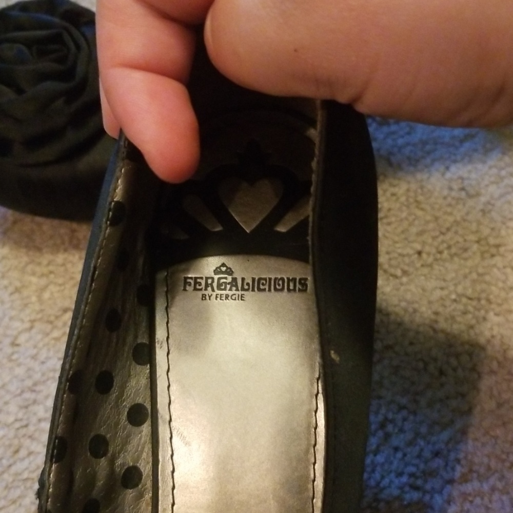Black Heels - Picture 3 of 4